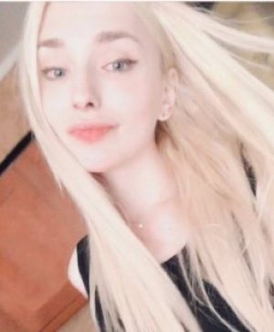 Транссексуалка Алена